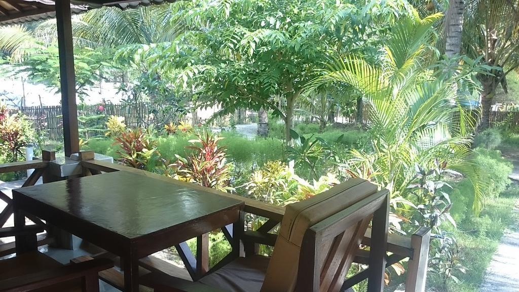 Fantastic Cottages Gili Meno Buitenkant foto